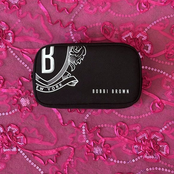 Bobbi Brown Handbags - 🎀 SOLD